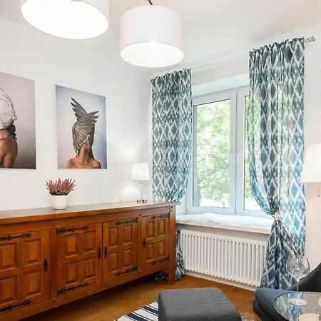 Apartment Nowolipie By Renters Warsaw