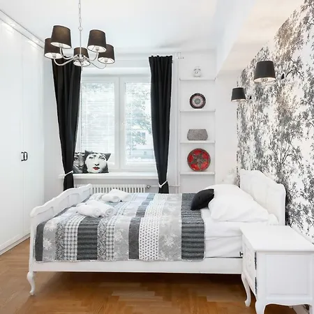 Nowolipie By Renters Apartment *