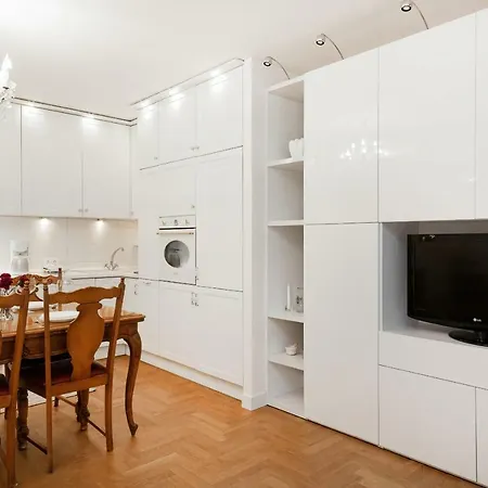 Nowolipie By Renters Warschau