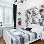 Nowolipie By Renters Hotell *