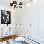 Nowolipie By Renters Hotell *